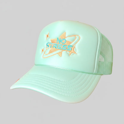 Mint No Stress puffy tucker hat puff